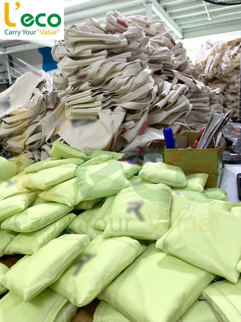 Polyester fabric bag factory