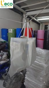 White non-woven bags 