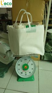 White non-woven bags