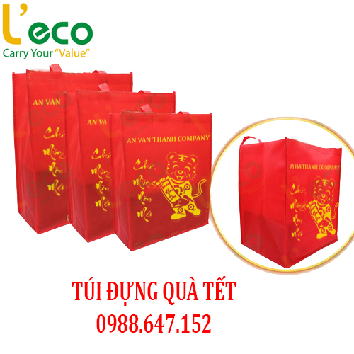 Tet gift bags