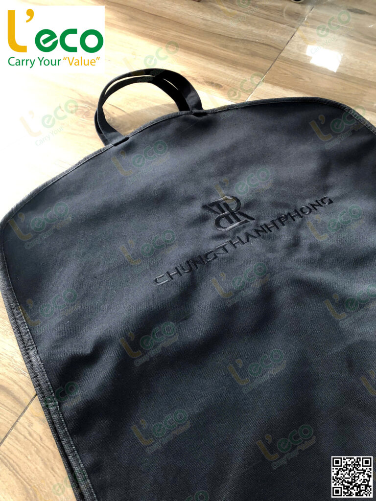 embroidered logo garment bag