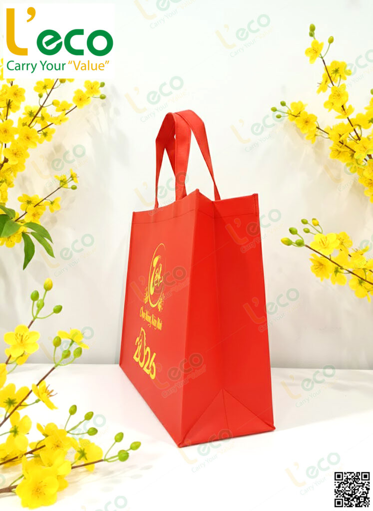 Tet gift bag non-woven fabric