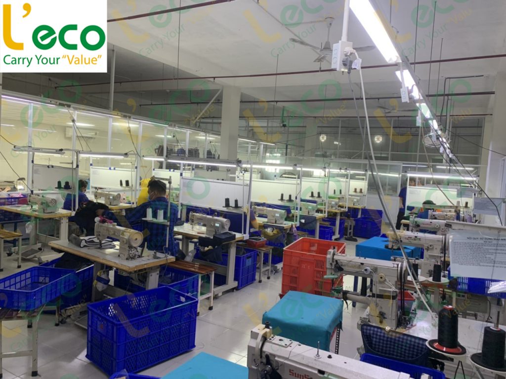 cosmetic bag sewing factory