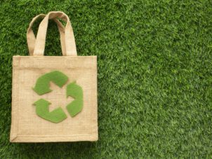 Strong, Durable and Natural: The Benefits of Using Jute Bags