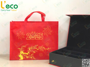 Tet gift bags 2025 impress customers, partners and employees.